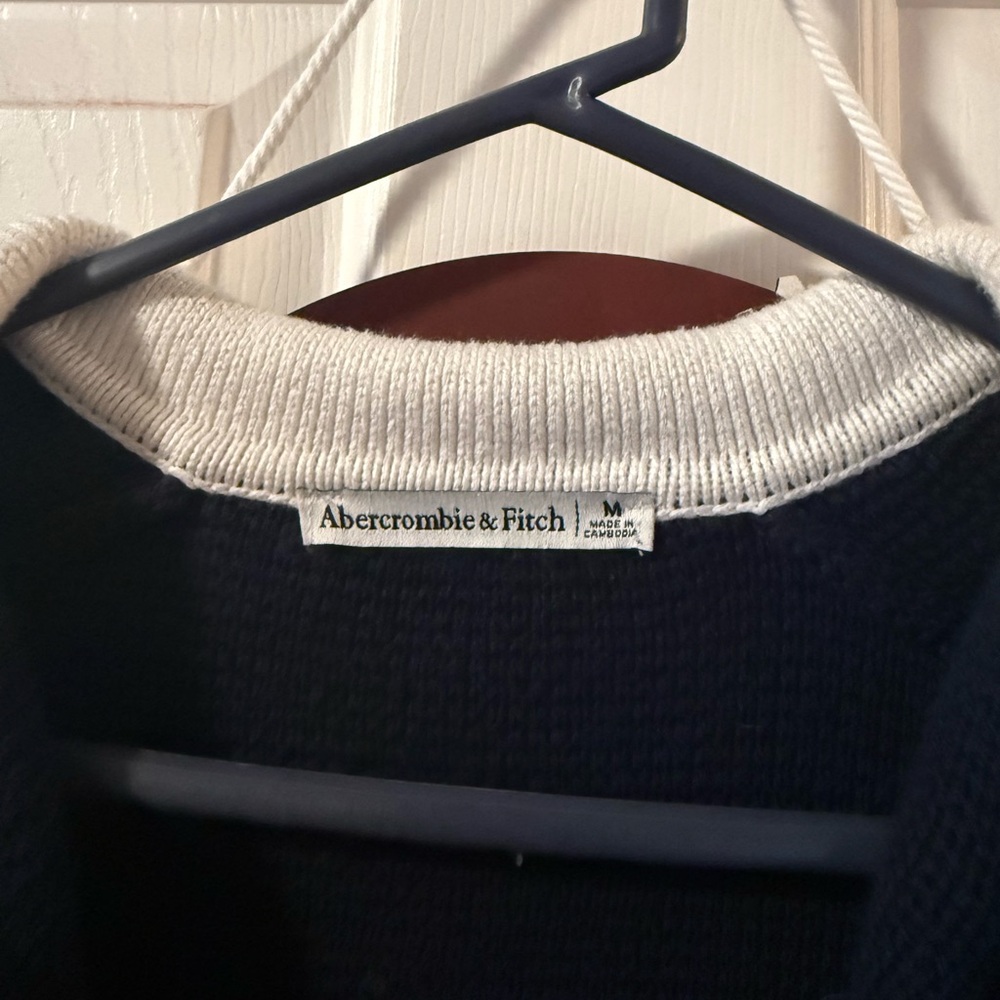 Abercrombie Collared Polo Sweater - Picture 2 of 3